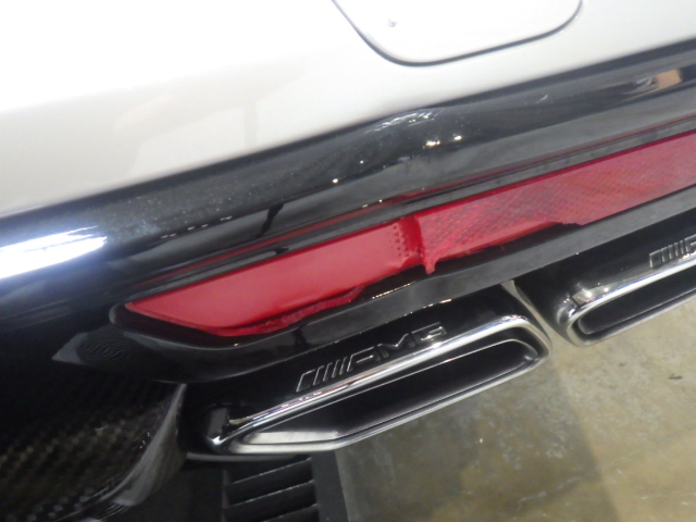 w222 ﾒﾙｾﾃﾞｽﾍﾞﾝﾂ S63 AMG リアバンパー 修理 | 岐阜の輸入車専門の鈑金塗装はボディショップ和